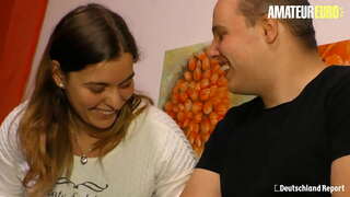 AMATÖÖRI EURO - Seksikäs Perse Deutsche Vaimo Joutuu kuseen Hyvä Kiimainen Ukko