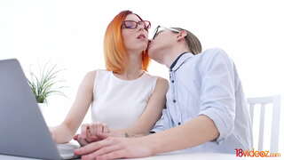 18videoz - Anal–ወሲብ የሚሰጡዋቸውን ቅድሚያ የታዘዘ ለዚህ ግምገማዎች በይፋ teeny