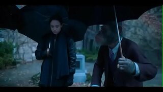 الخاص بك 1x01