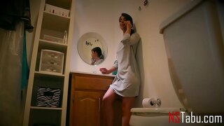 آپ کو بتا نہیں سکتا ماں کے بارے میں اس کے والد